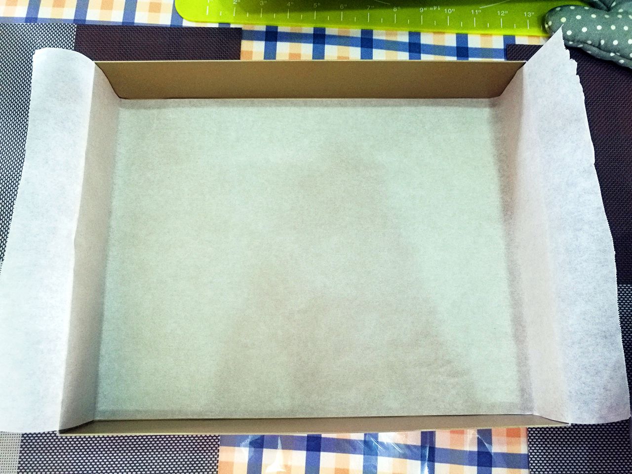 让我们一起学习核桃蔓越莓红枣糕（分蛋法）的做法吧