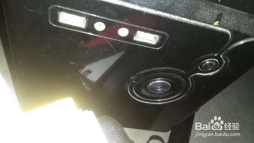 usb插口加耳机插线的耳机怎么设置