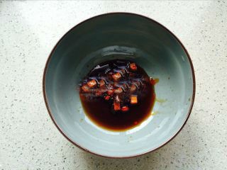 鸡蛋酱醋拌面省时又好吃