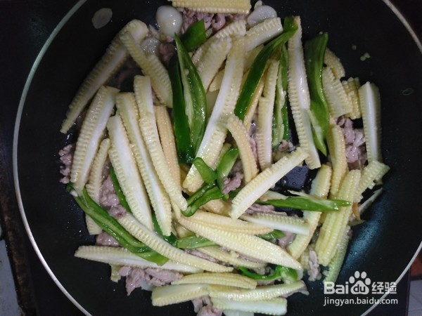 玉米笋炒肉的做法
