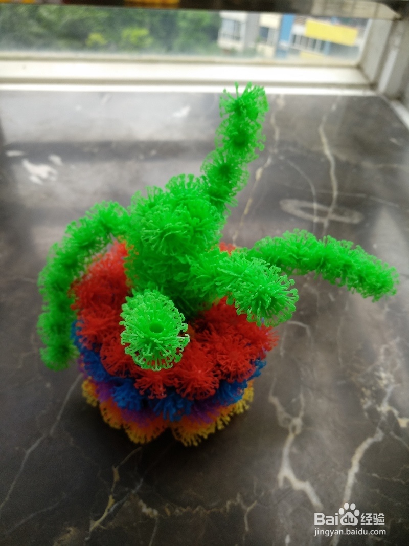 用黏黏球蓬蓬球手工DIY花瓶