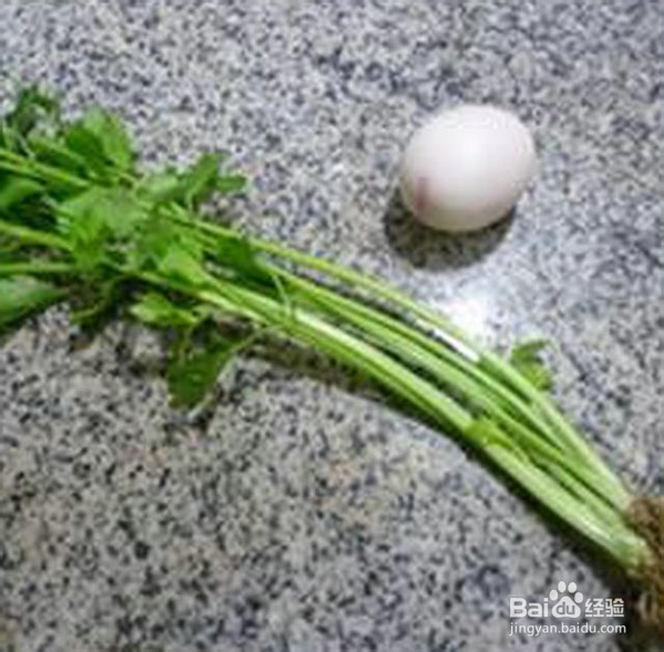 玉米面芹菜肉末煎饼