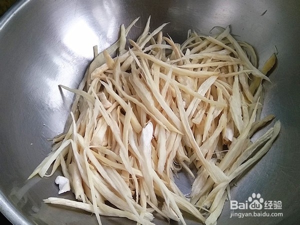 怎么做酸菜杏鲍菇
