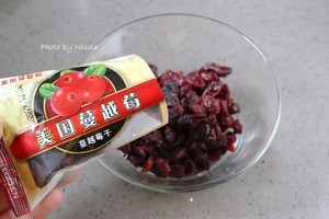 蔓越莓柠酱卷的做法