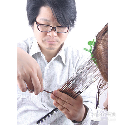摇摆圆发型修剪技巧