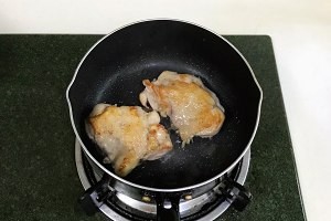 照烧鸡腿饭的做法