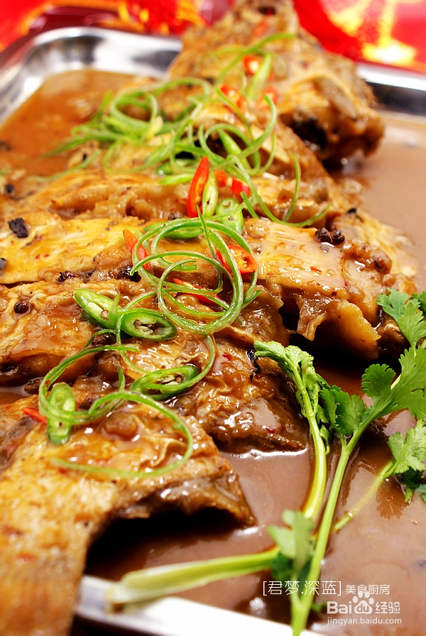 红红火火年年有鱼新年第一餐[蒜蓉辣酱烧偏口鱼]