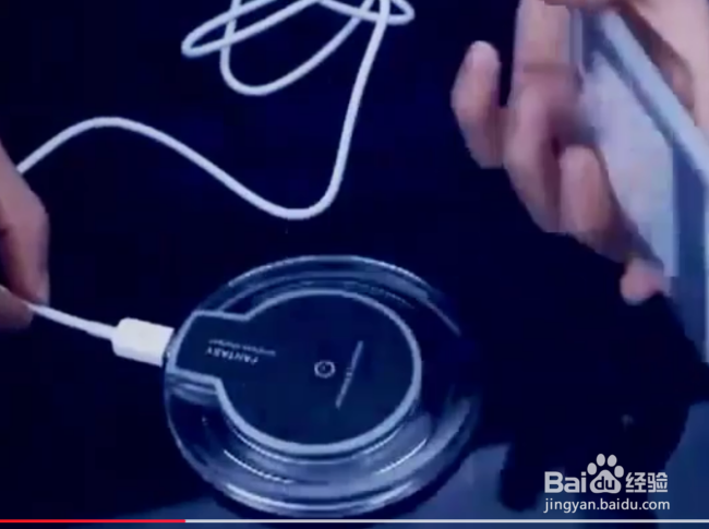 荣耀v30pro无线充电怎么用