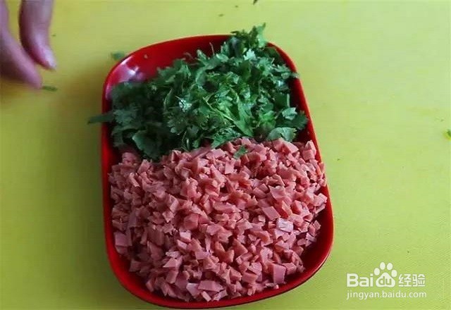 “香肠鸡蛋饼”怎么做