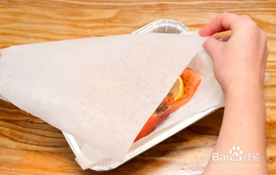 如何烘烤三文鱼