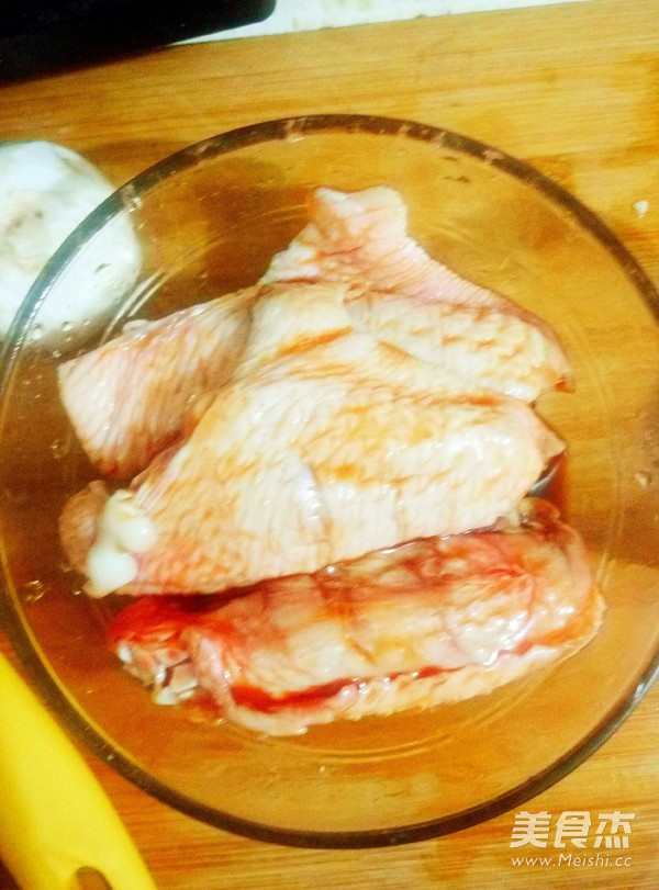 拼烧鸡翅的做法