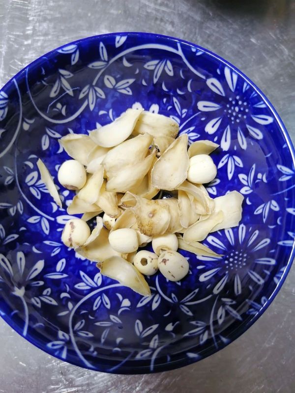 银耳百合莲子羹