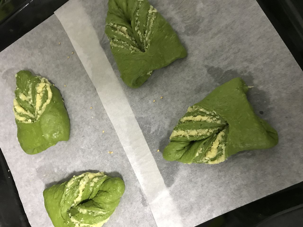 抹茶叶型椰蓉包的做法,妈妈们学会了吗