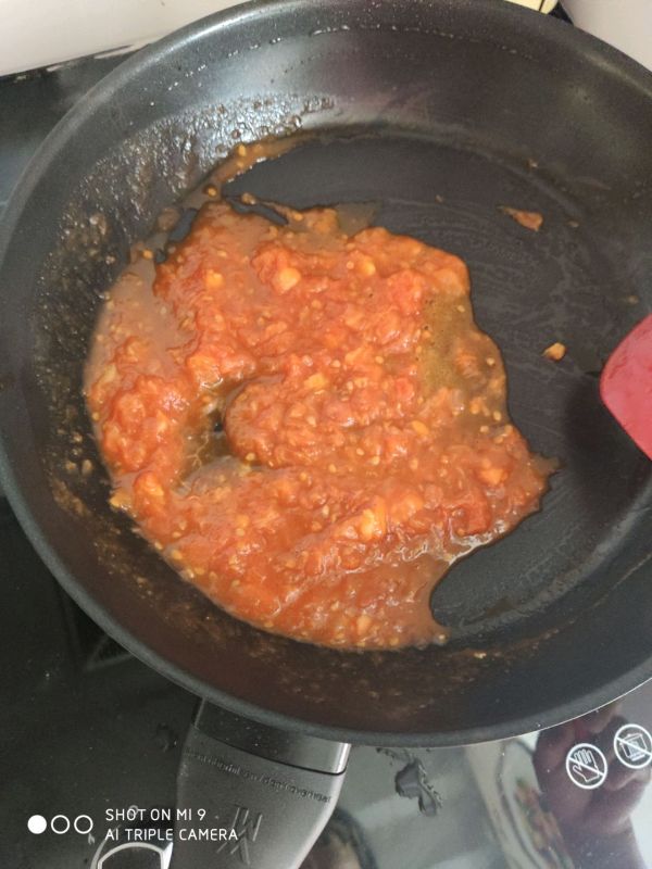 西红柿鸡蛋荞麦面