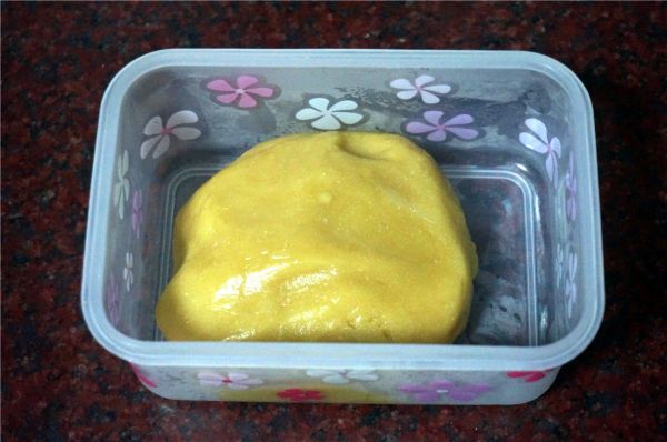 广式红豆蓉月饼