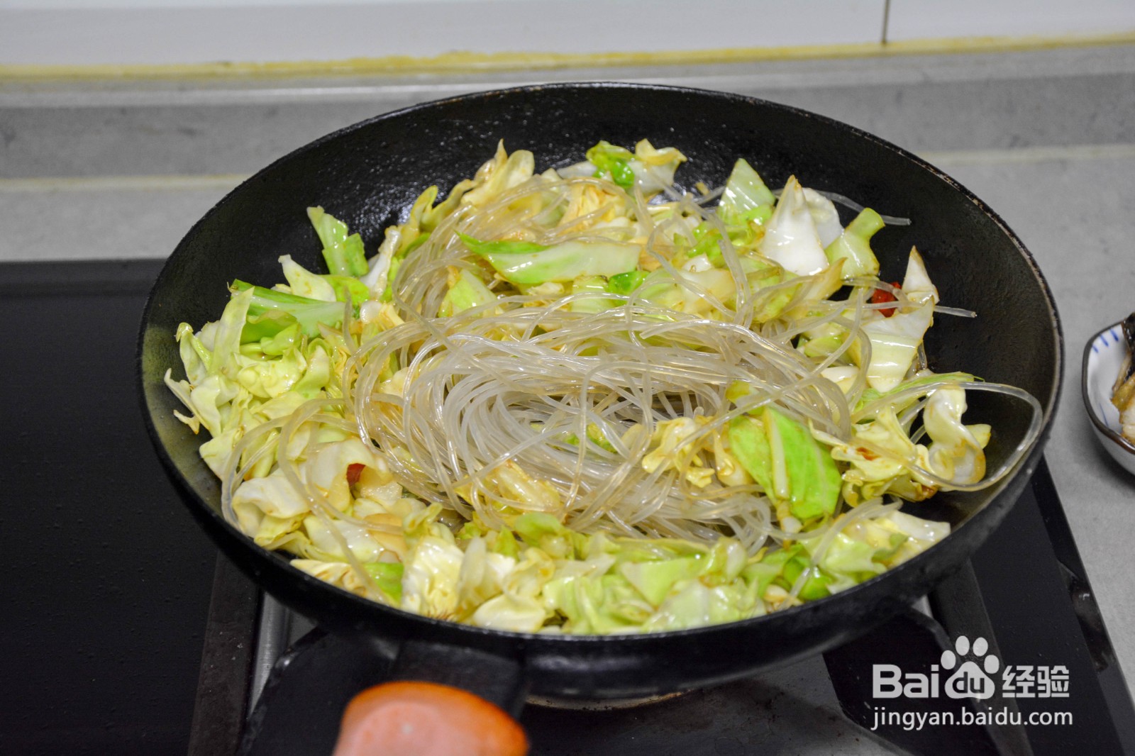 砂锅粉丝青花鱼的做法