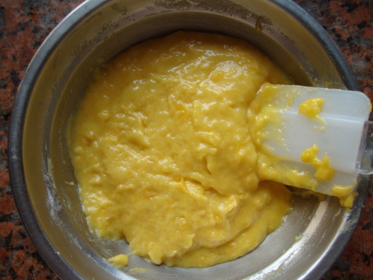 外婆做的芒果戚风蛋糕，吃了还想吃！