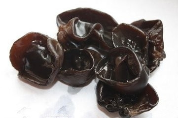 延缓衰老，“黑色食物”最养女