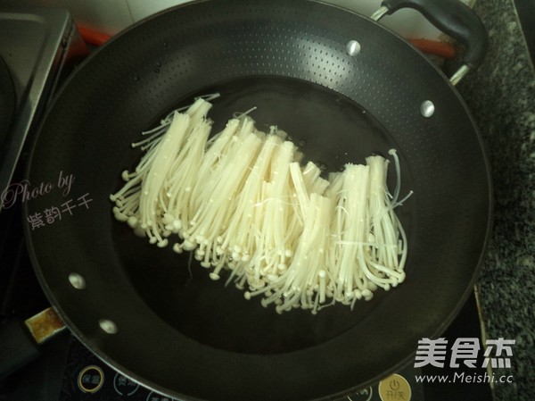 格琳诺尔白灼金针菇