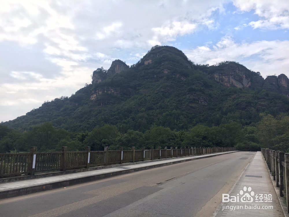 自驾游览武夷山，风景秀丽让人流连忘返！