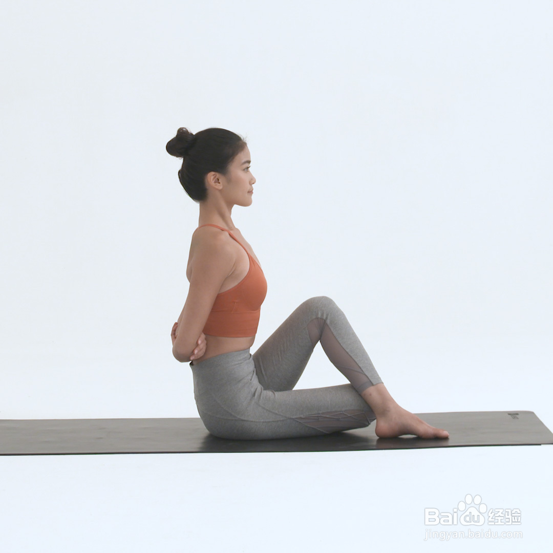 右侧牛面式_瑜伽 · 生理期轻度舒缓