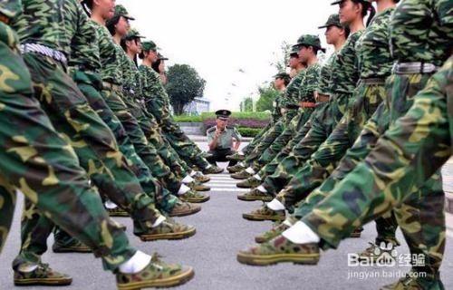 大学军训时应该要注意什么