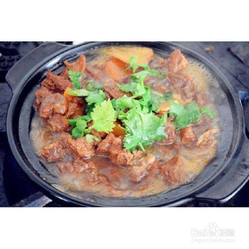 牛肉土豆焖米饭的做法