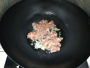 芹菜炒香干的做法