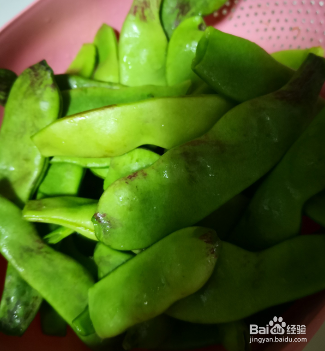 教你做排骨肉炖豆角
