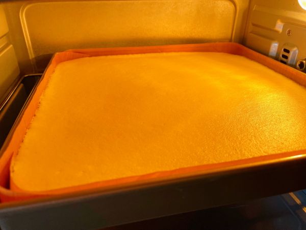 万能蛋糕卷可蛋断生酮食谱