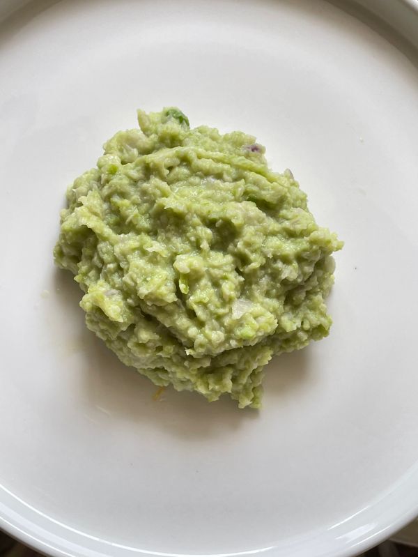 青花鱼佐豌豆泥