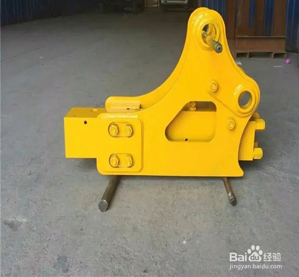 挖掘机配件大全之破碎锤操作防范事项