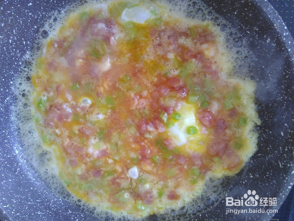 香芹肉末鸡蛋饼