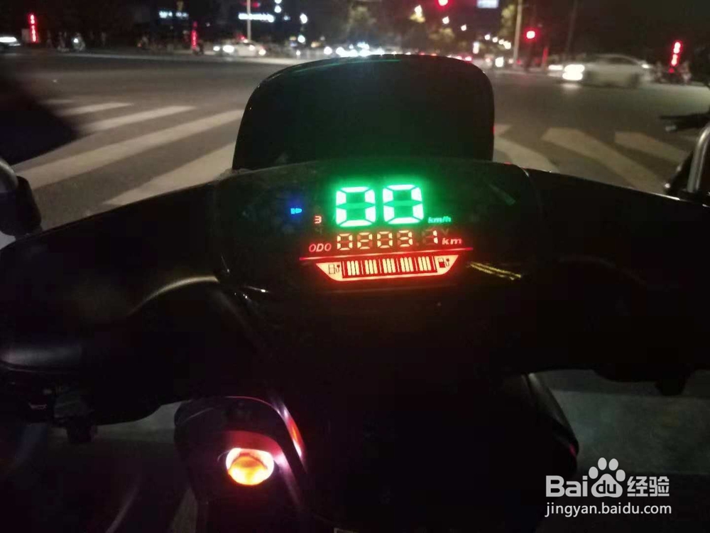 离公司上班10多公里，交通工具怎么办？