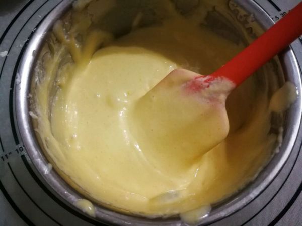 焦糖大理石戚风蛋糕