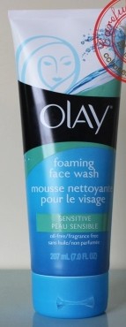 二十岁的经济能力有限的女孩怎样护肤和化妆呢？