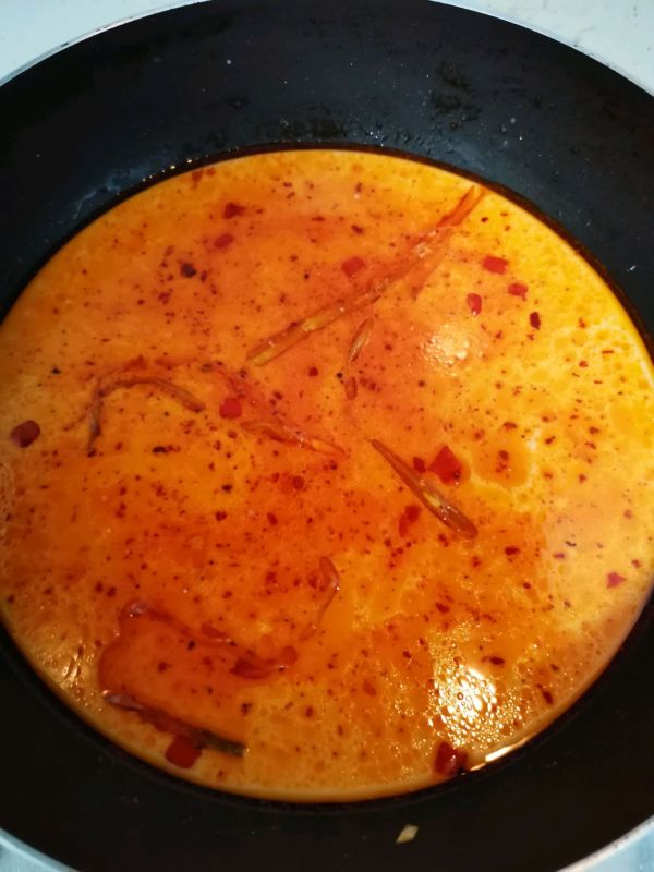 网红牛奶麻辣烫