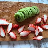 如何制作缤纷思慕雪