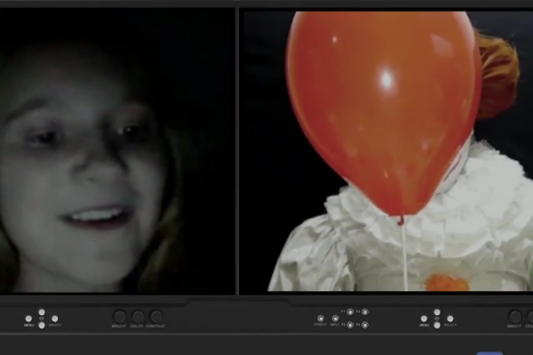 有一个聊天软件，进去随机匹配一对一聊天，要问才知道对面是男是女，叫什么名字忘了，求大神告知