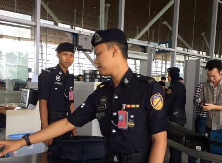 坐飞机可以带活鳝鱼吗