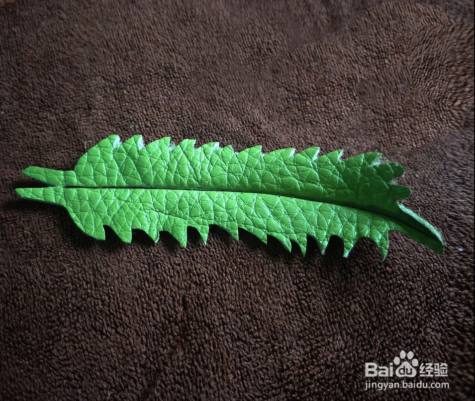 逼真的树叶 发夹