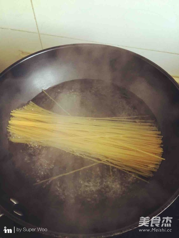茄汁意面的做法