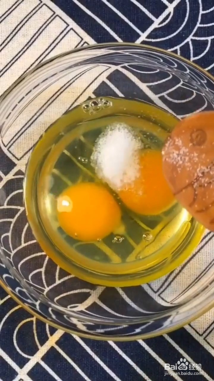 如何制作简单好吃的鸡蛋馒头面饼