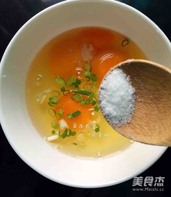 豆角煎蛋的做法