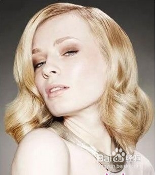 造型师8大谎言 让你发质受损又费钱修复受损头发