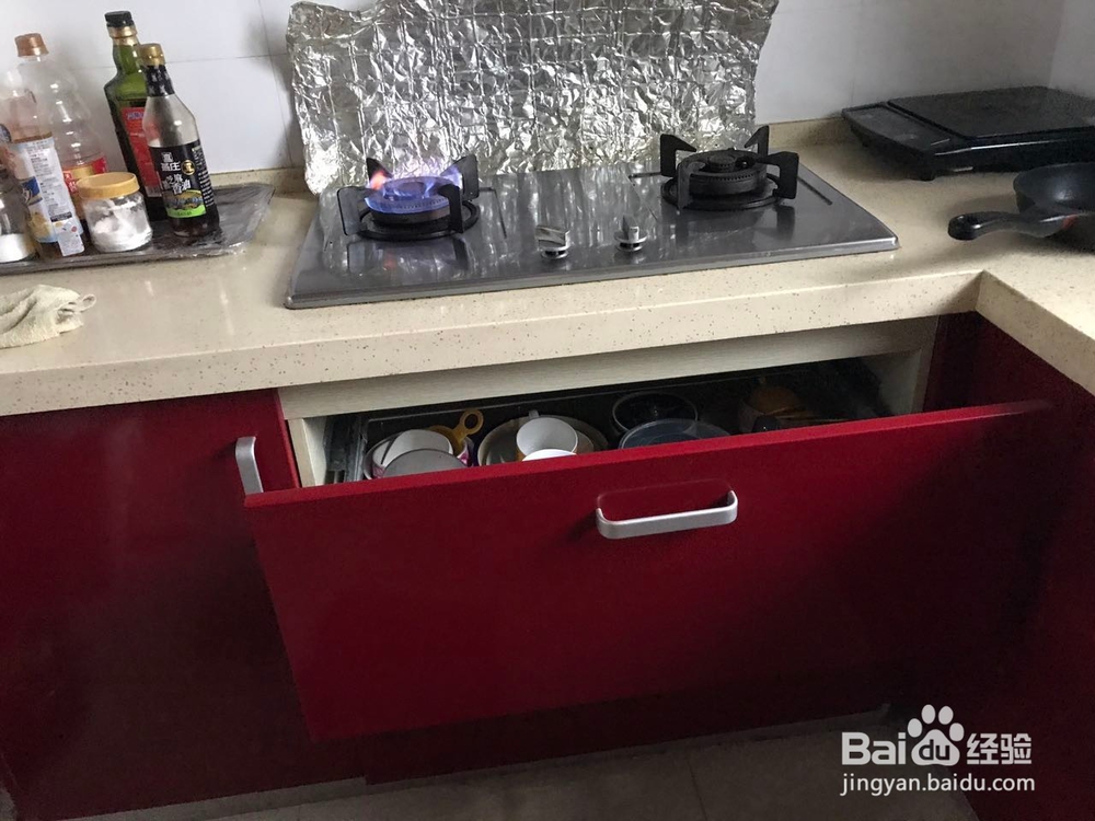 煤气灶(方太)怎样换电池