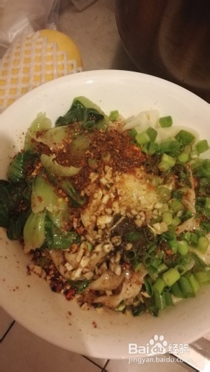 怎么做油泼面呢