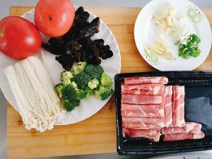 怎样做番茄肥牛汤