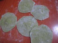 水煎菠菜饺