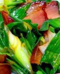 蒜苗炒腊肉怎么做